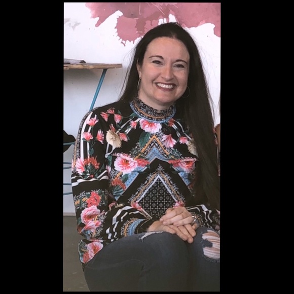 🎉HPx4🎉🚨ONLY 1 LEFT: Large🚨🥇My #1 SELLER🥇🌸 - Picture 4 of 7